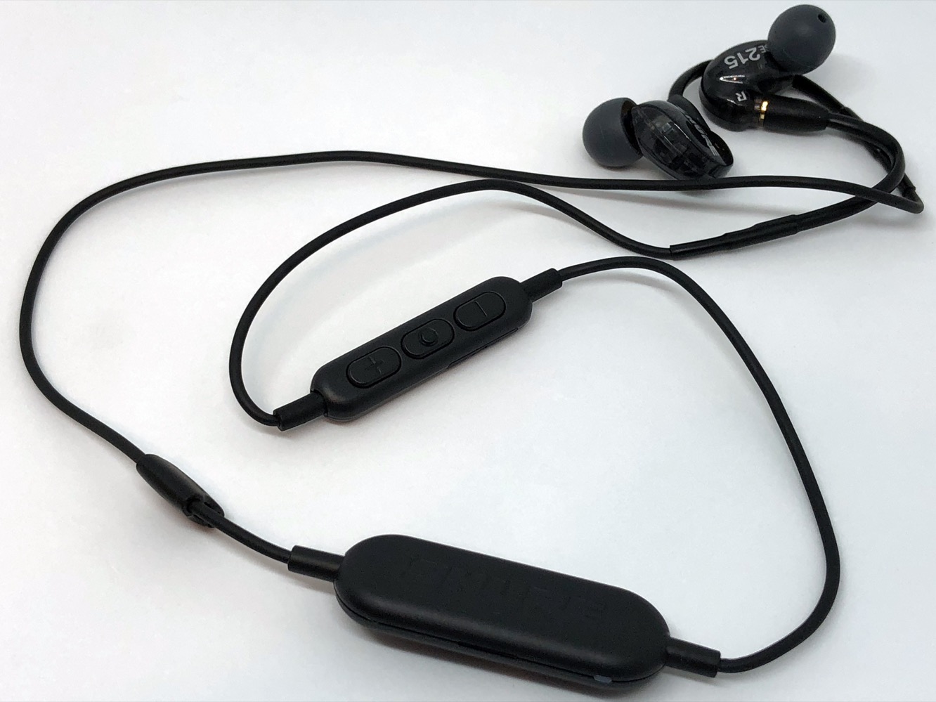 Análisis de auriculares inalámbricos Shure SE215 2 auriculares-Shure-SE215-Wireless