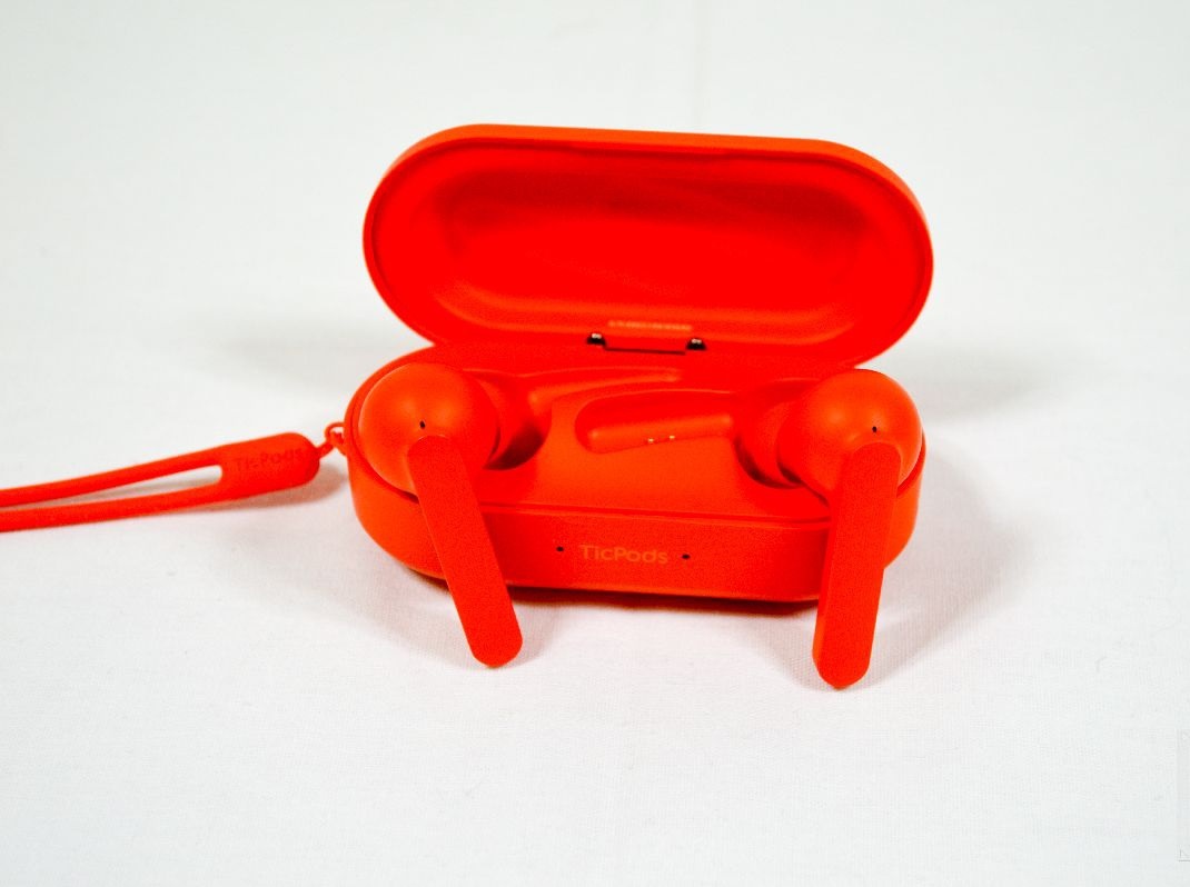 Prueba gratuita de auriculares Ticpods 2 auriculares-Ticpods-Free