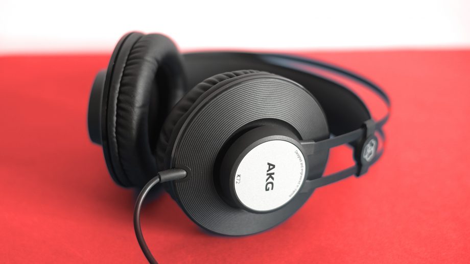 AKG-K72-avis