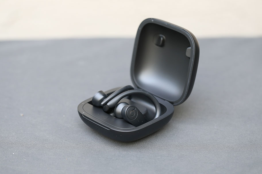 Beats-Powerbeats-Pro