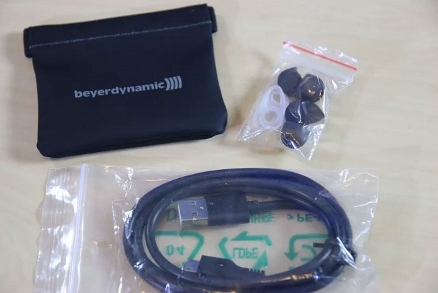 Beyerdynamic-Byron-BT-avis