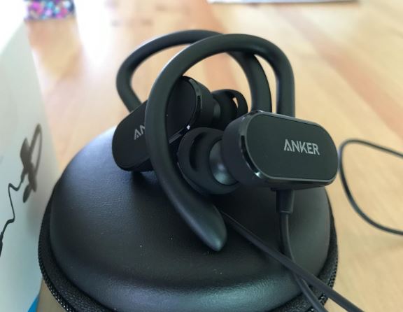 avis-Anker-SoundBuds-Curve