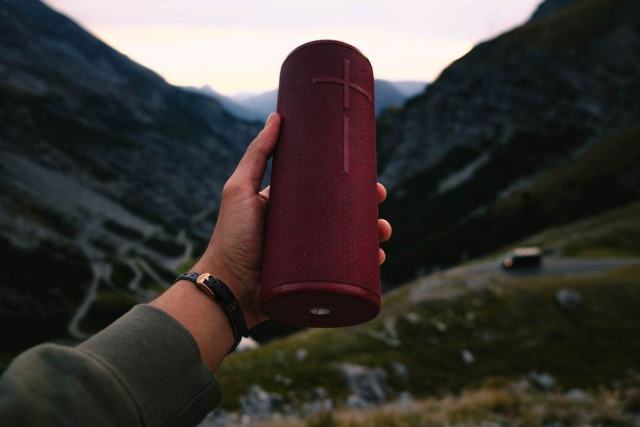 Bang & Olufsen Beoplay A2 Bang & Olufsen Beoplay A2