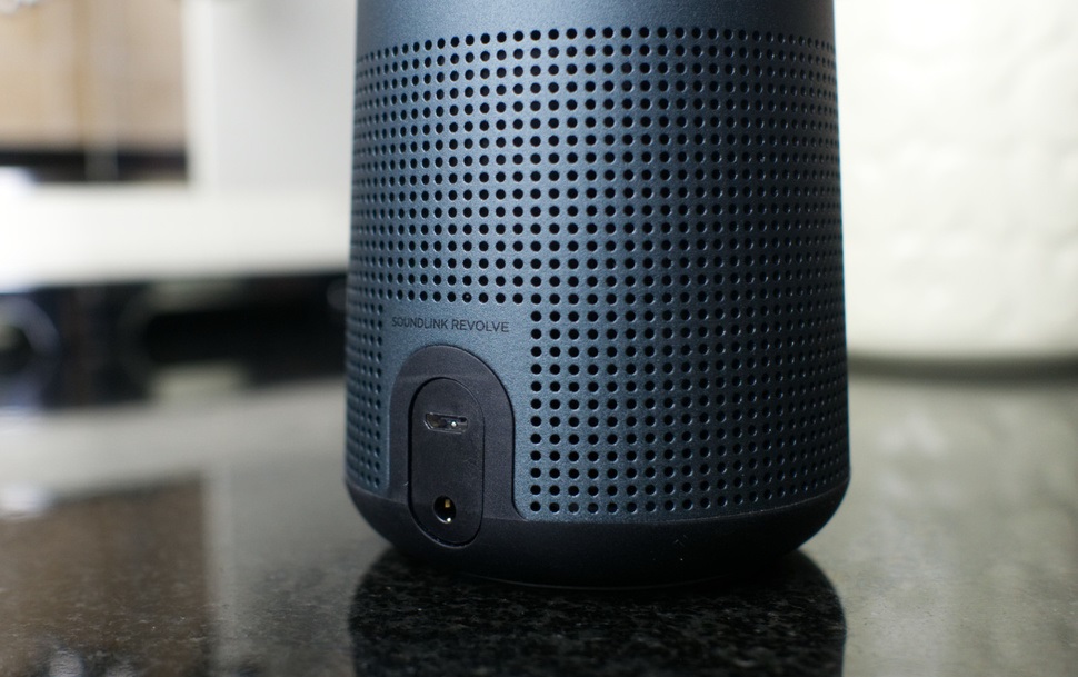 enceinte-bluetooth-bose-soundlink-revolve