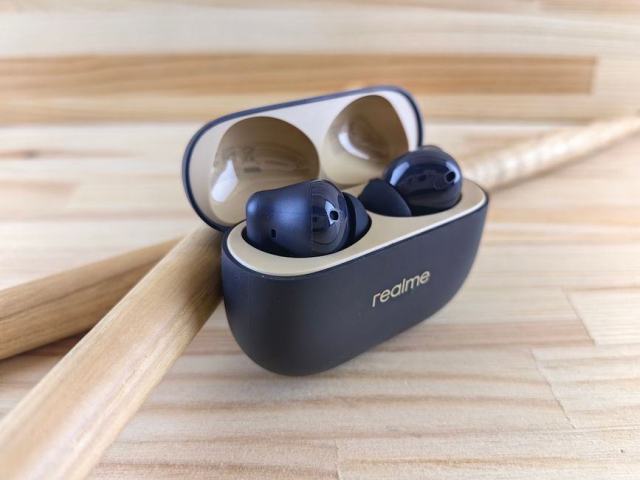 Plantronics BackBeat GO 600 Plantronics BackBeat GO 600
