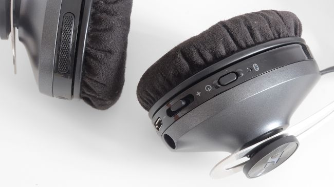 sennheiser-momentum-2.0-on-ear