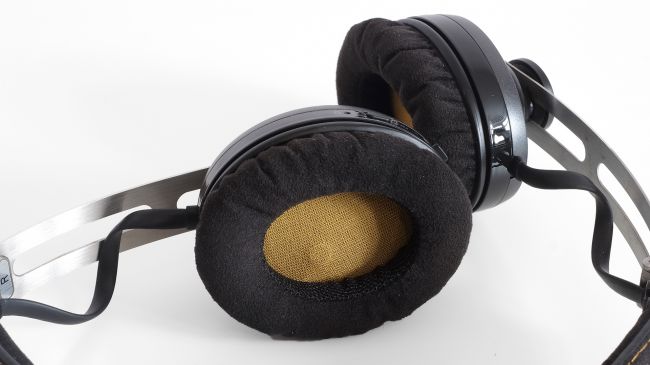 sennheiser-momentum-on-ear-2