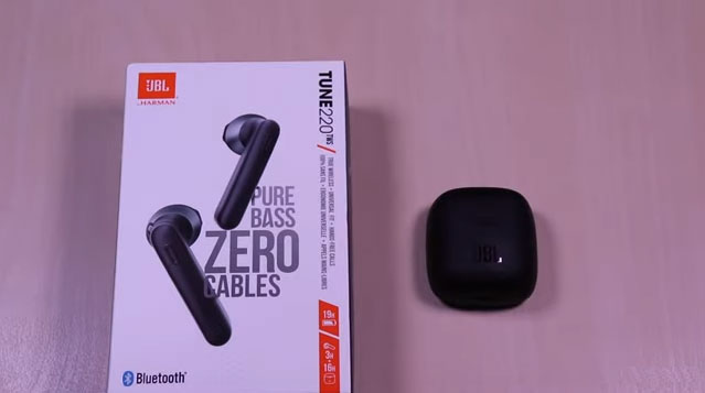 test-JBL-Tune-220TWS