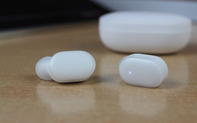 écouteurs-Xiaomi-AirDots