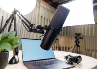 AKG Y500 Wireless : le nomade équilibré d’AKG